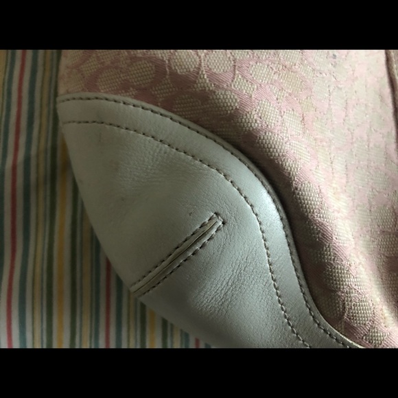 Coach purse - Picture 3 of 6